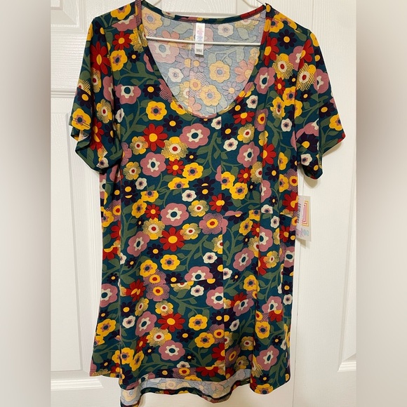 NWT Lularoe Women’s size L tunic hi lo top floral design - Picture 1 of 8